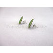 10461/1 Háromszög fülbevaló zöld eosin, 1,5x1 cm 